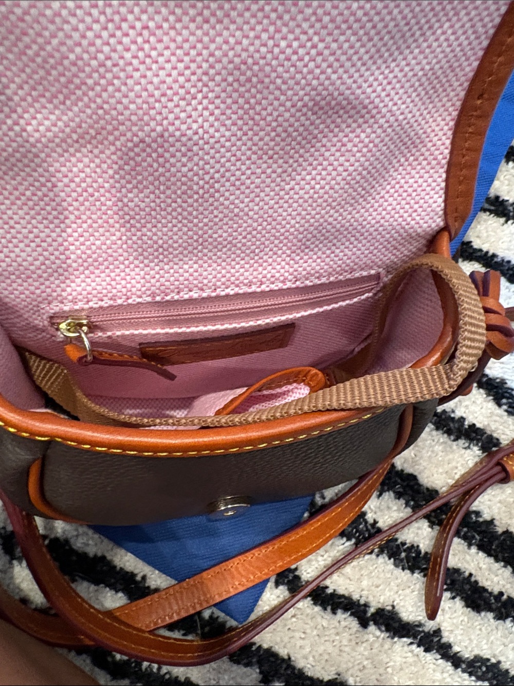 Dooney & Bourke All Weather Leather II Duck Bag - Picture 10 of 10